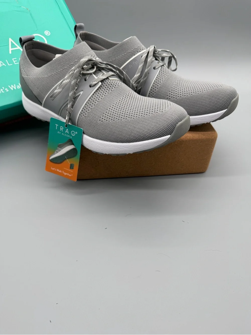 Women’s 10-5-11 EU 41 Alegria Traq Nursing Medical Walking Shoes New
